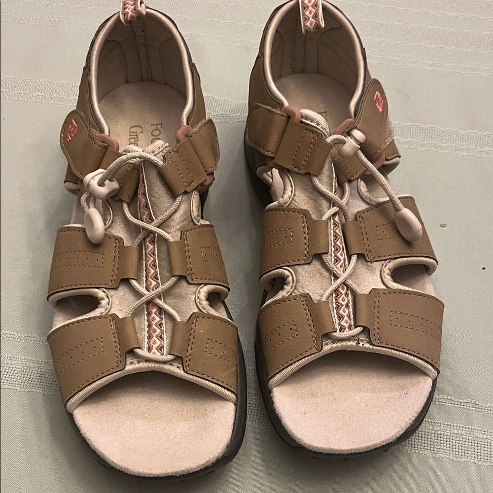 FootJoy Women's Brown and Cream Sandals